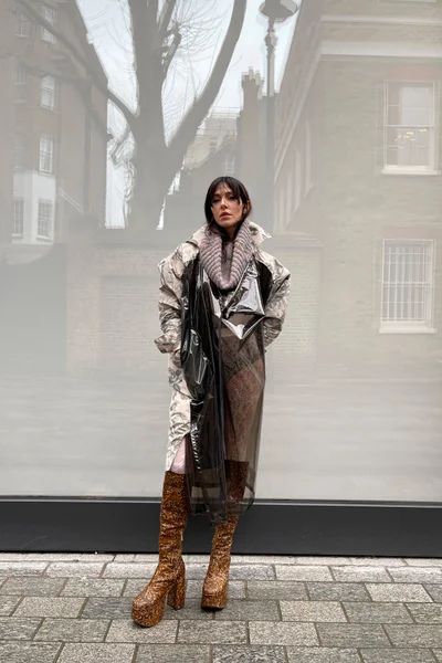 Look 1